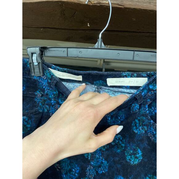 Anthropologie Pilcro Script High-rise Blue Floral Velvet Jeans 31 - Picture 5 of 7